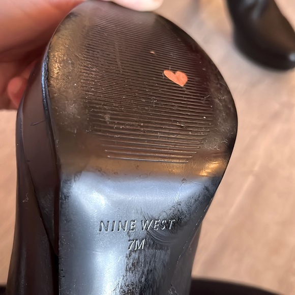 Nine West Booties 7M - Picture 4 of 5